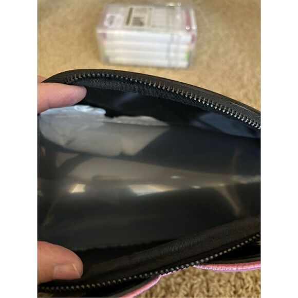 Minnie Mouse Pink The CRÈME Shop Make up Bag - Picture 5 of 5